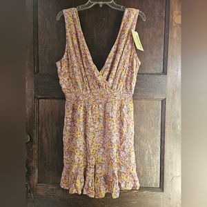 NWT Rewind Floral Romper - Juniors Size XL